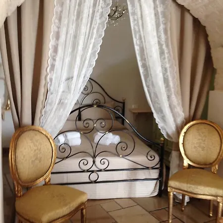 منتجع In Trulli ألبيروبيللو