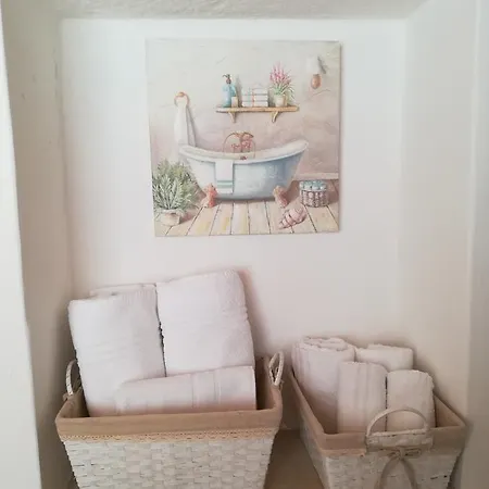 In Trulli 2* ألبيروبيللو