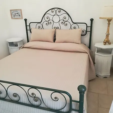 In Trulli ألبيروبيللو