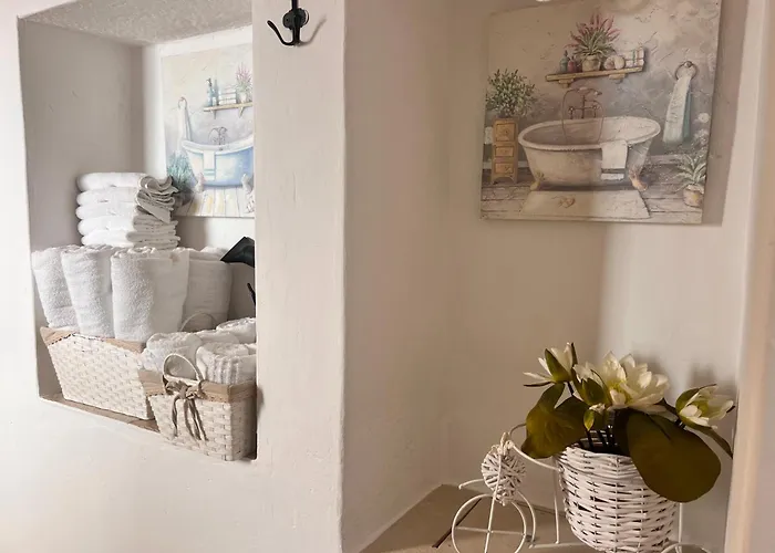 In Trulli Курортный комплекс 2*