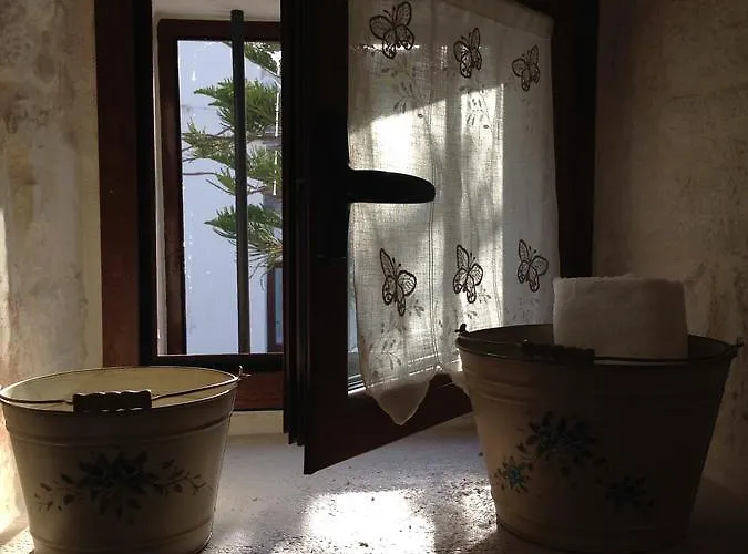 In Trulli Альберобелло