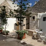 In Trulli אתר נופש