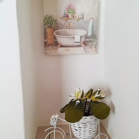 In Trulli Курортный комплекс 2*